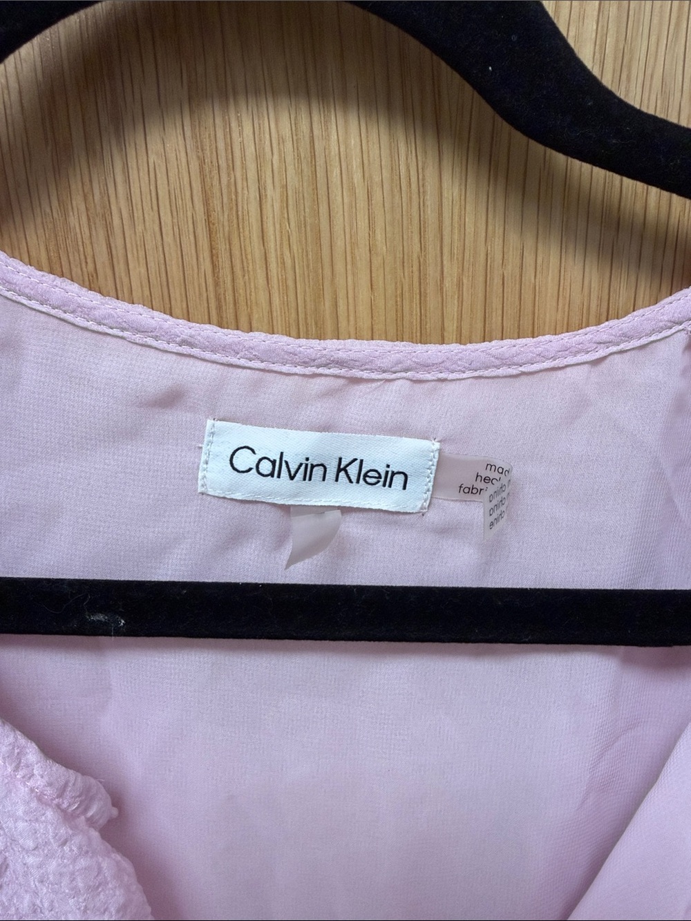 Calvin Klein Soft Barbie Pink V-Neck Textured Long-Sleeve Business Casual Blouse - Picture 2 of 10